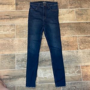 Abercrombie ultra high rise jean leggings size 28